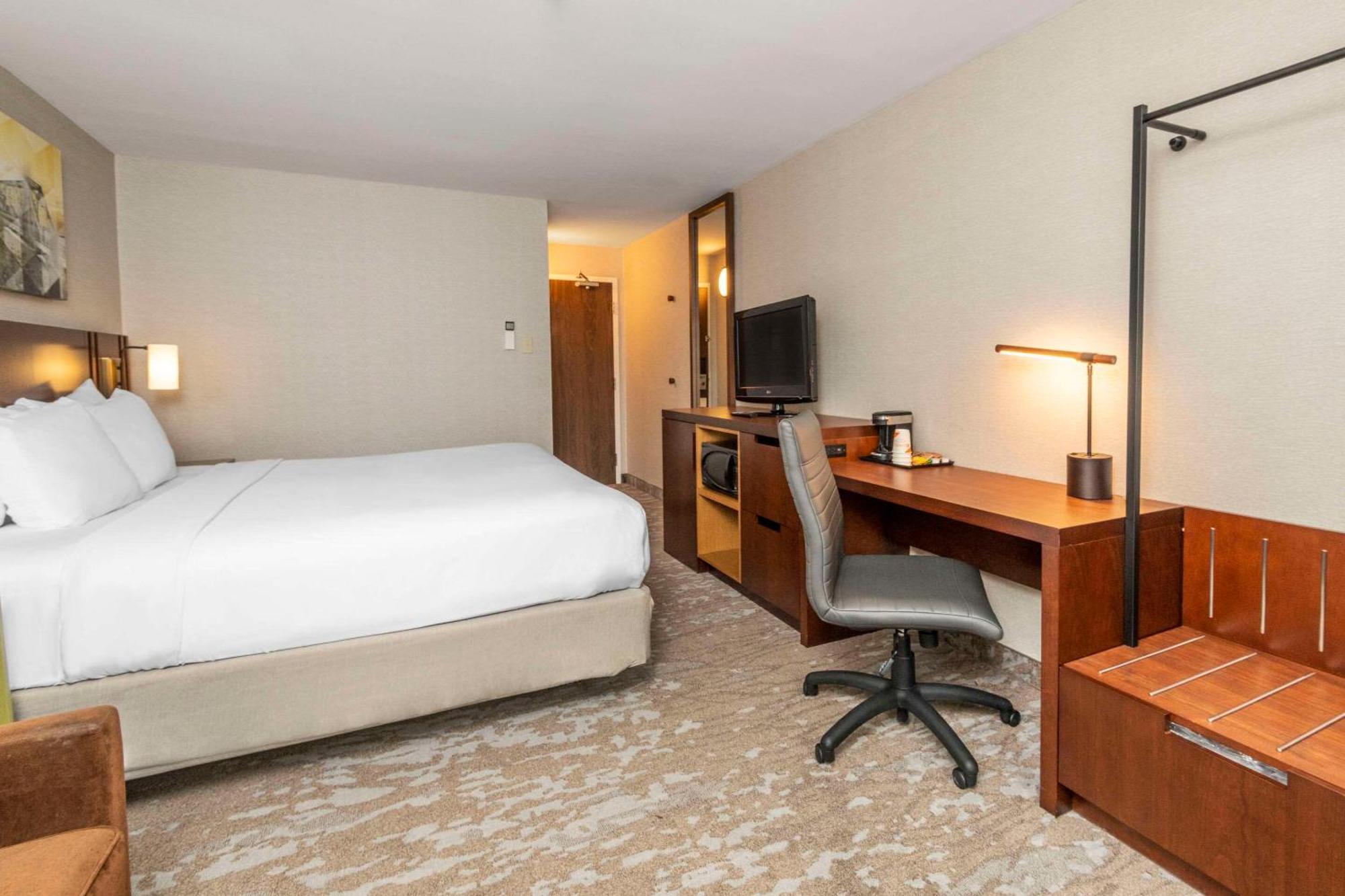 דריידן Comfort Inn מראה חיצוני תמונה