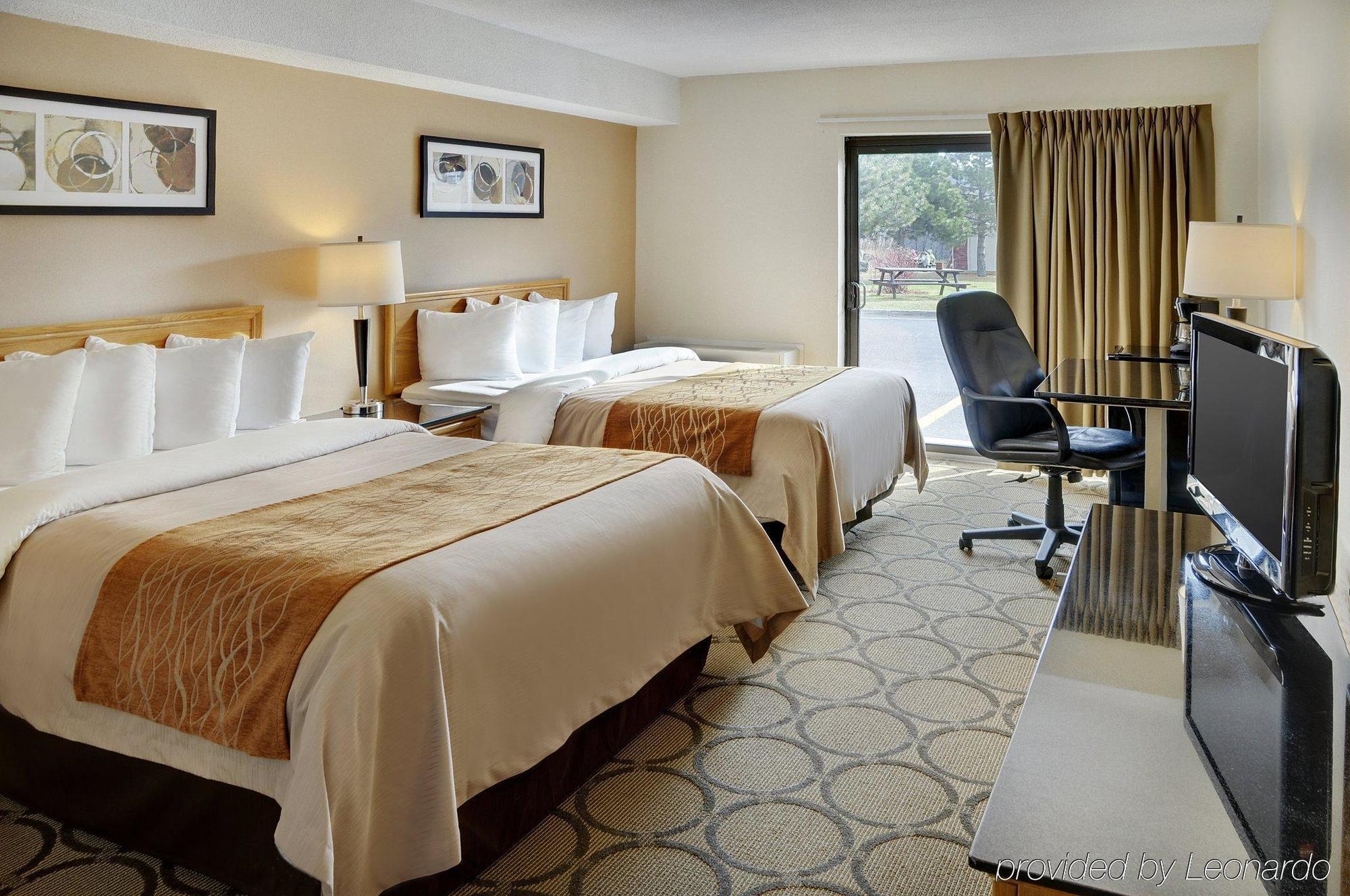 דריידן Comfort Inn מראה חיצוני תמונה