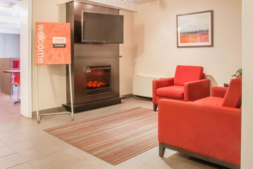 דריידן Comfort Inn מראה חיצוני תמונה